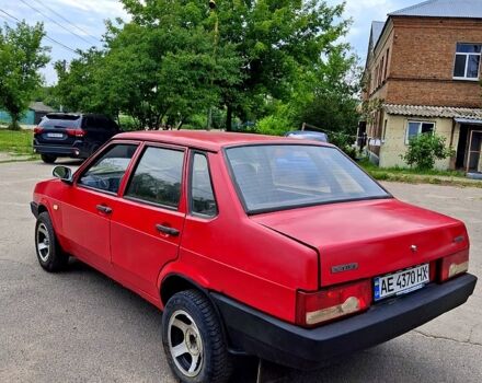 Червоний ВАЗ 21099, об'ємом двигуна 1.5 л та пробігом 303 тис. км за 900 $, фото 2 на Automoto.ua