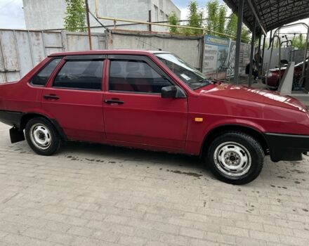 Красный ВАЗ 21099, объемом двигателя 1.3 л и пробегом 350 тыс. км за 1300 $, фото 2 на Automoto.ua