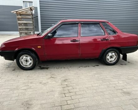 Красный ВАЗ 21099, объемом двигателя 1.3 л и пробегом 350 тыс. км за 1300 $, фото 4 на Automoto.ua