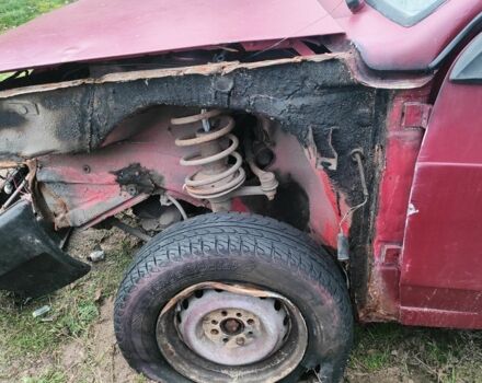 Красный ВАЗ 21099, объемом двигателя 1.3 л и пробегом 300 тыс. км за 500 $, фото 2 на Automoto.ua