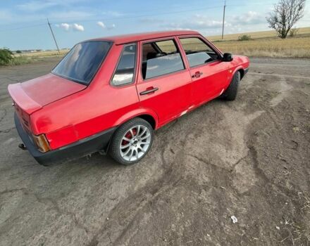Красный ВАЗ 21099, объемом двигателя 1.3 л и пробегом 55 тыс. км за 1100 $, фото 2 на Automoto.ua