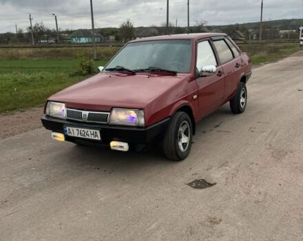 Красный ВАЗ 21099, объемом двигателя 1.5 л и пробегом 280 тыс. км за 1600 $, фото 1 на Automoto.ua