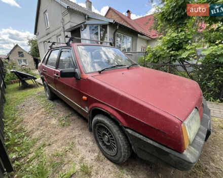 Красный ВАЗ 21099, объемом двигателя 1.3 л и пробегом 186 тыс. км за 1350 $, фото 3 на Automoto.ua