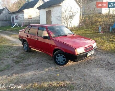 Червоний ВАЗ 21099, об'ємом двигуна 1.6 л та пробігом 180 тис. км за 650 $, фото 2 на Automoto.ua