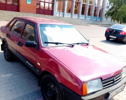 Красный ВАЗ 21099, объемом двигателя 1.5 л и пробегом 99 тыс. км за 675 $, фото 1 на Automoto.ua