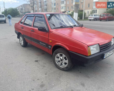 Красный ВАЗ 21099, объемом двигателя 1.5 л и пробегом 260 тыс. км за 1200 $, фото 1 на Automoto.ua