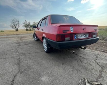 Красный ВАЗ 21099, объемом двигателя 1.3 л и пробегом 55 тыс. км за 1100 $, фото 1 на Automoto.ua