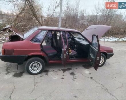 Красный ВАЗ 21099, объемом двигателя 1.3 л и пробегом 350 тыс. км за 1000 $, фото 4 на Automoto.ua
