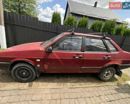 Красный ВАЗ 21099, объемом двигателя 1.3 л и пробегом 186 тыс. км за 1350 $, фото 1 на Automoto.ua
