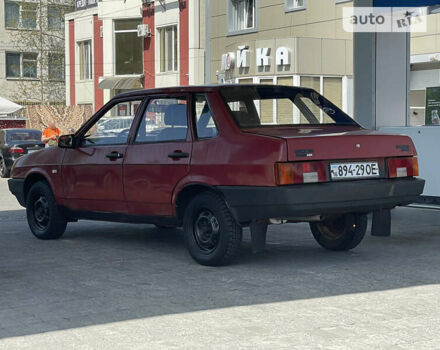 Красный ВАЗ 21099, объемом двигателя 1.3 л и пробегом 180 тыс. км за 1250 $, фото 2 на Automoto.ua