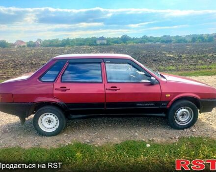 Красный ВАЗ 21099, объемом двигателя 1.5 л и пробегом 1 тыс. км за 1599 $, фото 4 на Automoto.ua