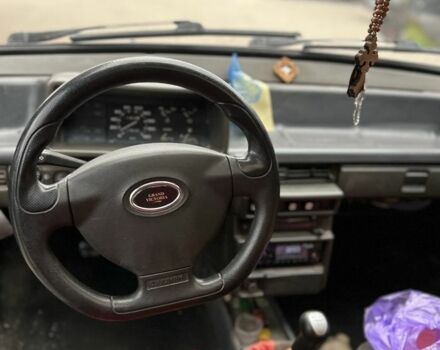 Красный ВАЗ 21099, объемом двигателя 1.3 л и пробегом 350 тыс. км за 1300 $, фото 5 на Automoto.ua