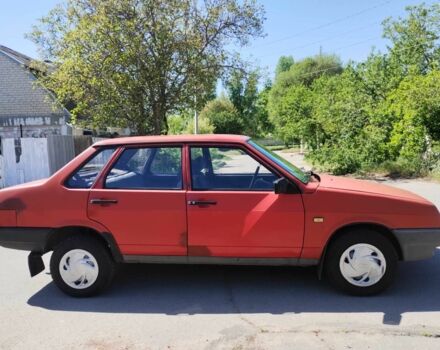 Червоний ВАЗ 21099, об'ємом двигуна 1.5 л та пробігом 10 тис. км за 1600 $, фото 2 на Automoto.ua