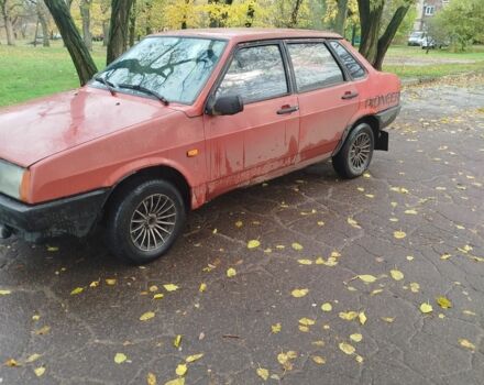ВАЗ 21099 1994 в Краматорске на Automoto.ua Красный ВАЗ 21099, объемом двигателя 1.5 л и пробегом 328 тыс. км за 784 $, фото 4 на Automoto.ua