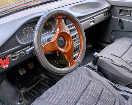 Красный ВАЗ 21099, объемом двигателя 1.5 л и пробегом 160 тыс. км за 900 $, фото 5 на Automoto.ua