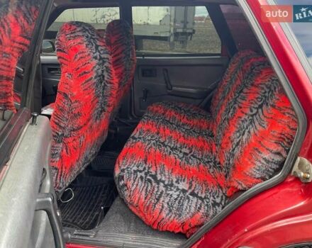 Красный ВАЗ 21099, объемом двигателя 1.3 л и пробегом 77 тыс. км за 1180 $, фото 4 на Automoto.ua