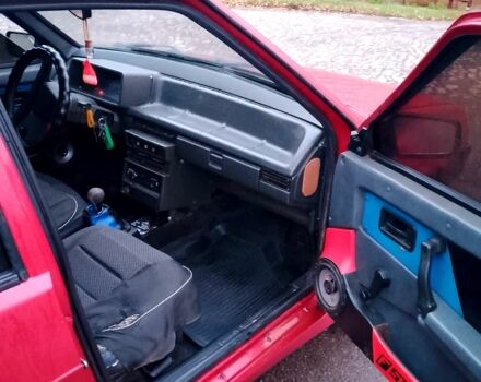 Червоний ВАЗ 21099, об'ємом двигуна 1.5 л та пробігом 0 тис. км за 1600 $, фото 2 на Automoto.ua