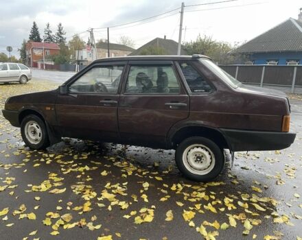 Червоний ВАЗ 21099, об'ємом двигуна 1 л та пробігом 350 тис. км за 600 $, фото 4 на Automoto.ua