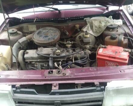 Красный ВАЗ 21099, объемом двигателя 1.3 л и пробегом 270 тыс. км за 1100 $, фото 9 на Automoto.ua