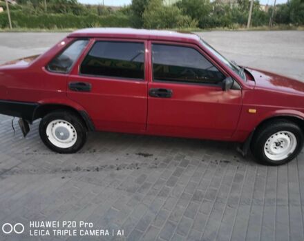 Красный ВАЗ 21099, объемом двигателя 1.5 л и пробегом 3 тыс. км за 700 $, фото 3 на Automoto.ua