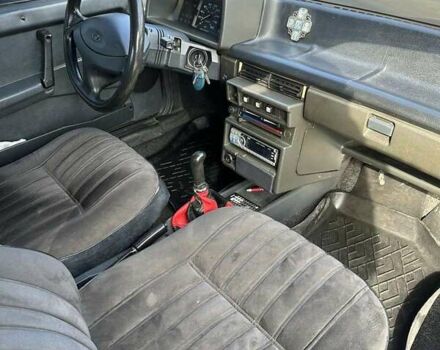 Красный ВАЗ 21099, объемом двигателя 1.3 л и пробегом 244 тыс. км за 1600 $, фото 2 на Automoto.ua