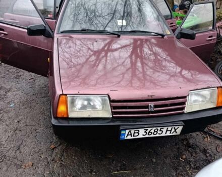 Красный ВАЗ 21099, объемом двигателя 1.5 л и пробегом 194 тыс. км за 1100 $, фото 1 на Automoto.ua