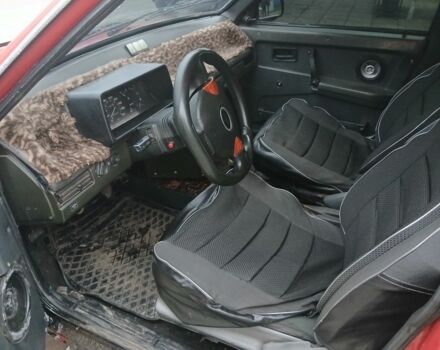 Красный ВАЗ 21099, объемом двигателя 1.5 л и пробегом 250 тыс. км за 650 $, фото 4 на Automoto.ua