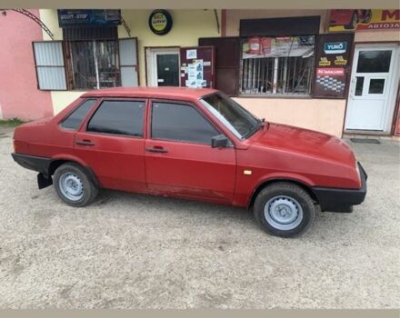 Красный ВАЗ 21099, объемом двигателя 1.5 л и пробегом 240 тыс. км за 1200 $, фото 1 на Automoto.ua