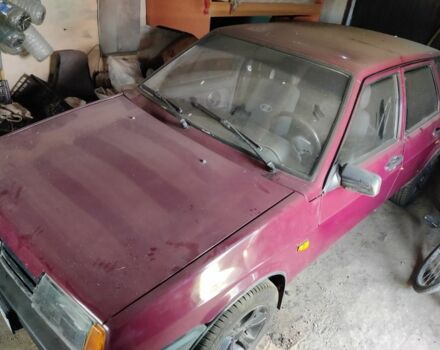 Красный ВАЗ 21099, объемом двигателя 1.5 л и пробегом 300 тыс. км за 952 $, фото 1 на Automoto.ua