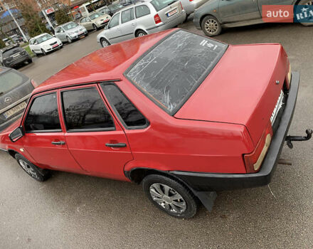 Красный ВАЗ 21099, объемом двигателя 0 л и пробегом 300 тыс. км за 1150 $, фото 2 на Automoto.ua