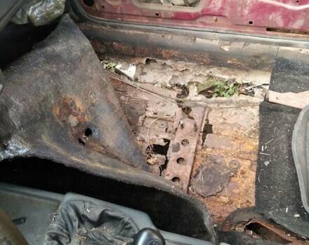 Червоний ВАЗ 21099, об'ємом двигуна 1.5 л та пробігом 260 тис. км за 350 $, фото 7 на Automoto.ua