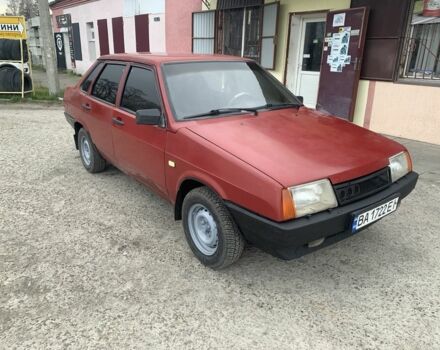 Красный ВАЗ 21099, объемом двигателя 1.5 л и пробегом 240 тыс. км за 1200 $, фото 2 на Automoto.ua