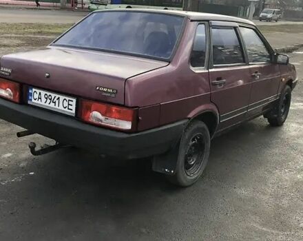 Красный ВАЗ 21099, объемом двигателя 1.5 л и пробегом 214 тыс. км за 1200 $, фото 3 на Automoto.ua