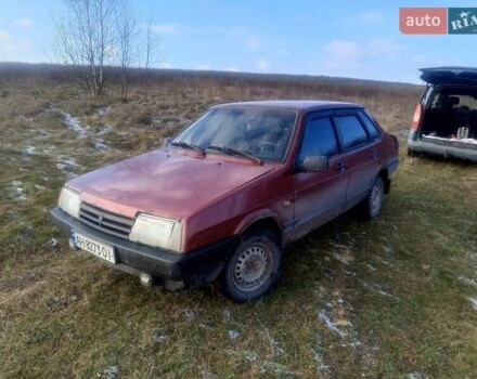 Красный ВАЗ 21099, объемом двигателя 1.6 л и пробегом 329 тыс. км за 1250 $, фото 3 на Automoto.ua