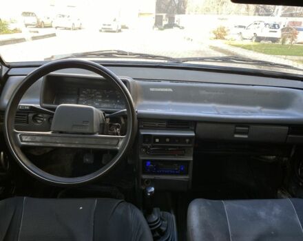 Червоний ВАЗ 21099, об'ємом двигуна 1.5 л та пробігом 100 тис. км за 600 $, фото 5 на Automoto.ua