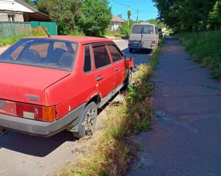 Красный ВАЗ 21099, объемом двигателя 1.5 л и пробегом 10 тыс. км за 700 $, фото 5 на Automoto.ua
