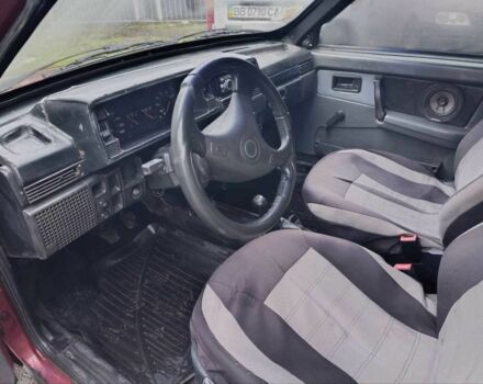 Красный ВАЗ 21099, объемом двигателя 1.5 л и пробегом 300 тыс. км за 1400 $, фото 3 на Automoto.ua