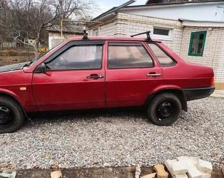 Красный ВАЗ 21099, объемом двигателя 1.5 л и пробегом 70 тыс. км за 1250 $, фото 7 на Automoto.ua