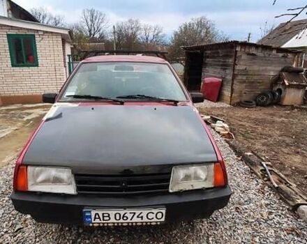Красный ВАЗ 21099, объемом двигателя 1.5 л и пробегом 70 тыс. км за 1250 $, фото 1 на Automoto.ua