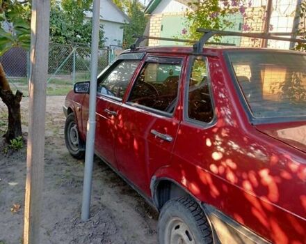 Красный ВАЗ 21099, объемом двигателя 1.5 л и пробегом 69 тыс. км за 750 $, фото 5 на Automoto.ua