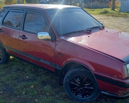 Красный ВАЗ 21099, объемом двигателя 1.5 л и пробегом 322 тыс. км за 750 $, фото 5 на Automoto.ua