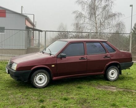 Красный ВАЗ 21099, объемом двигателя 1.5 л и пробегом 215 тыс. км за 1300 $, фото 4 на Automoto.ua