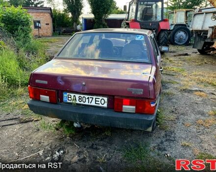 Красный ВАЗ 21099, объемом двигателя 1.5 л и пробегом 120 тыс. км за 750 $, фото 2 на Automoto.ua
