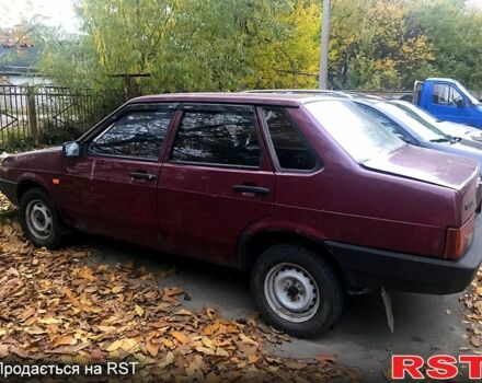 Красный ВАЗ 21099, объемом двигателя 1.5 л и пробегом 222 тыс. км за 1950 $, фото 2 на Automoto.ua