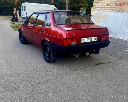 Червоний ВАЗ 21099, об'ємом двигуна 1.5 л та пробігом 300 тис. км за 1760 $, фото 1 на Automoto.ua