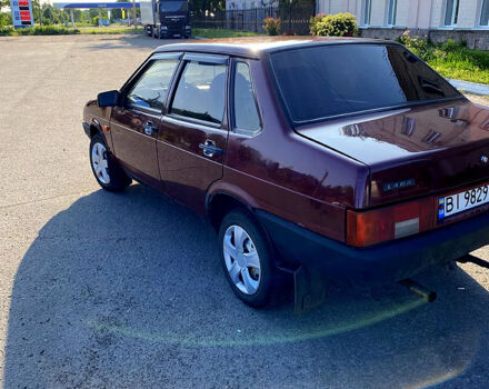 Красный ВАЗ 21099, объемом двигателя 1.5 л и пробегом 217 тыс. км за 1400 $, фото 2 на Automoto.ua