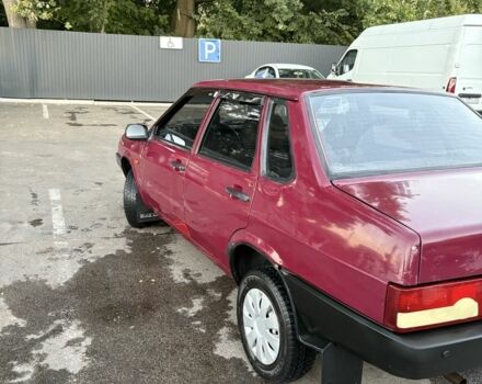 Красный ВАЗ 21099, объемом двигателя 1.5 л и пробегом 200 тыс. км за 1400 $, фото 3 на Automoto.ua