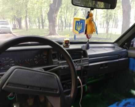 Червоний ВАЗ 21099, об'ємом двигуна 1.5 л та пробігом 190 тис. км за 1000 $, фото 2 на Automoto.ua