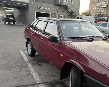 Красный ВАЗ 21099, объемом двигателя 1.5 л и пробегом 200 тыс. км за 1400 $, фото 1 на Automoto.ua