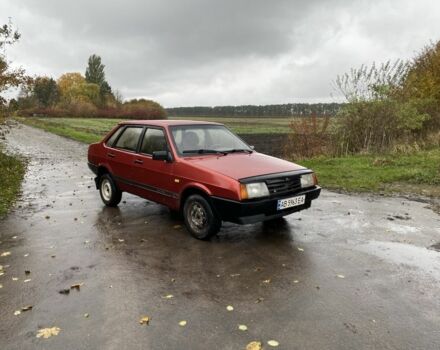 Красный ВАЗ 21099, объемом двигателя 1.5 л и пробегом 300 тыс. км за 800 $, фото 3 на Automoto.ua